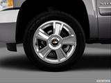  Front Drivers side wheel at profile photo